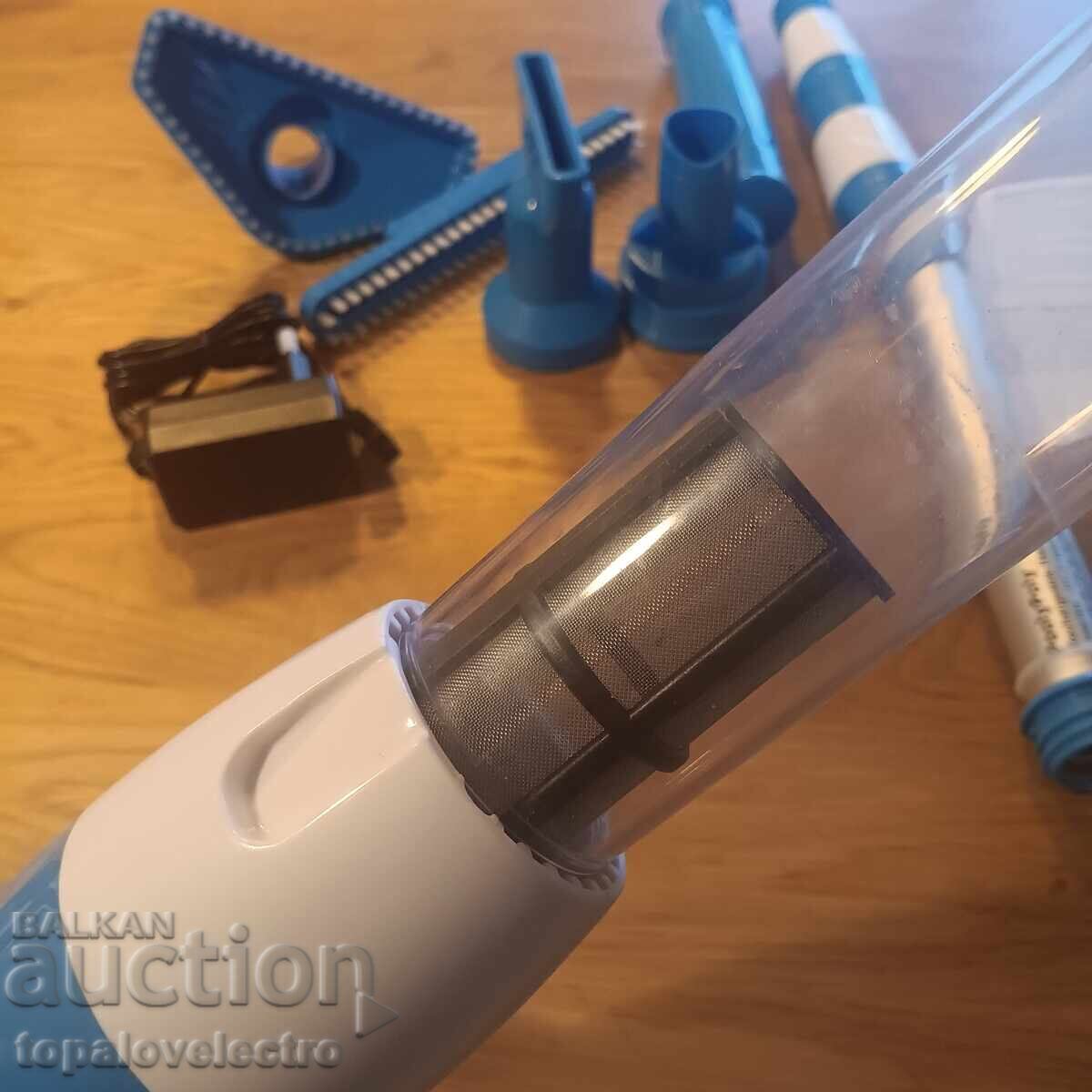 Παράδοση PoolyPoly 3 σε 1 ασύρματη ηλεκτρική σκούπα πισίνας, μπλε χρώμα Παράδοση PoolyPoly 3 σε 1 ασύρματη ηλεκτρική σκούπα πισίνας, μπλε χρώμα