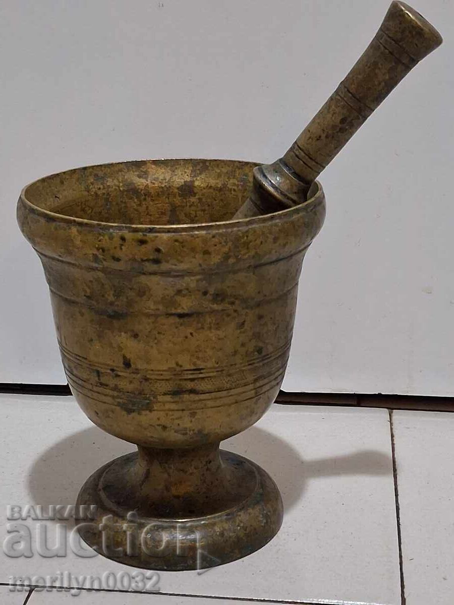 Δημοπρασία Χάλκινο γουδί με γουδοχέρι, σκεύος για σύνθλιψη, τέλη 19ου αιώνα