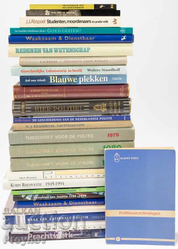 Colecție foarte mare de literatură profesională despre Poliție - 5