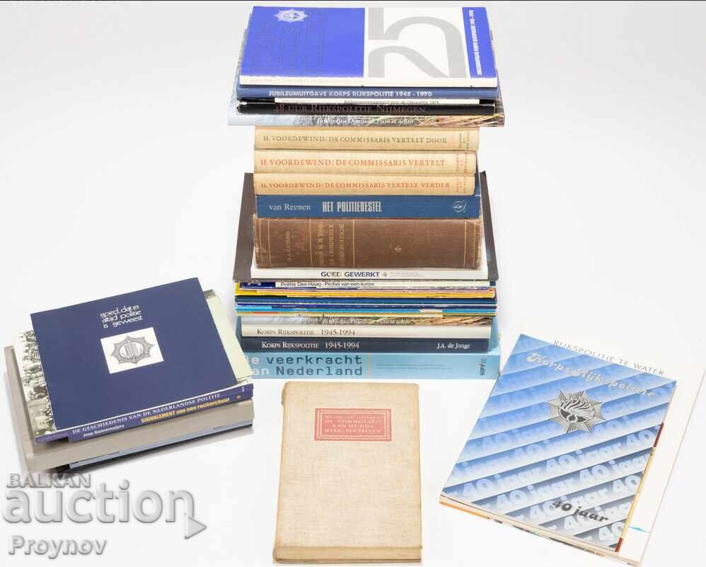 Colecție foarte mare de literatură profesională despre Poliție - 6
