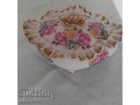 Κοσμήματα από ροζ πορσελάνη