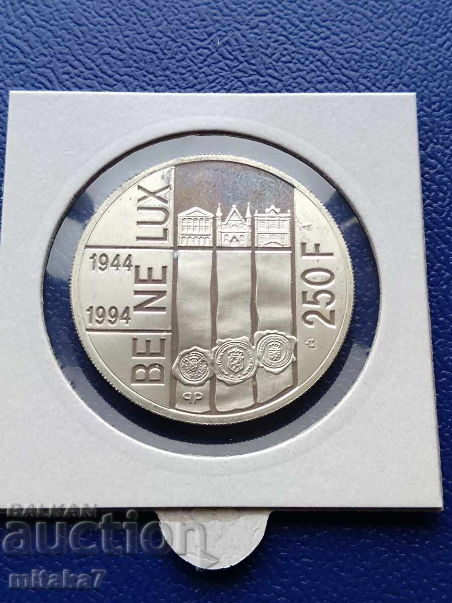 250 Francs 1994, Belgium with price 66.00 BGN | € 33.75 250 Francs 1994, Belgium with price 66.00 BGN | € 33.75