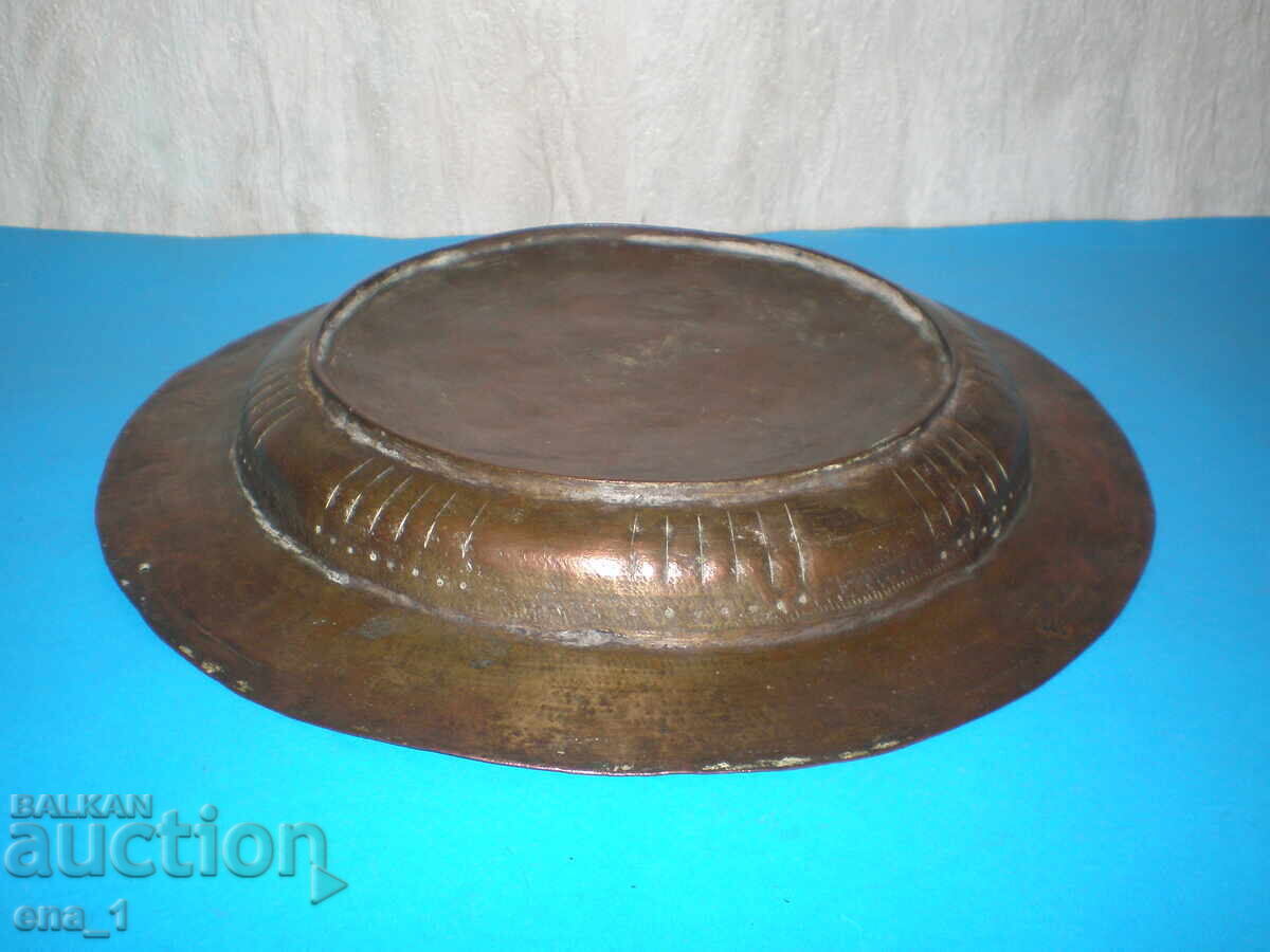 Χάλκινο πιάτο Αναγέννησης, χαραγμένο με επιγραφές του 19ου αιώνα - 5 Χάλκινο πιάτο Αναγέννησης, χαραγμένο με επιγραφές του 19ου αιώνα - 5