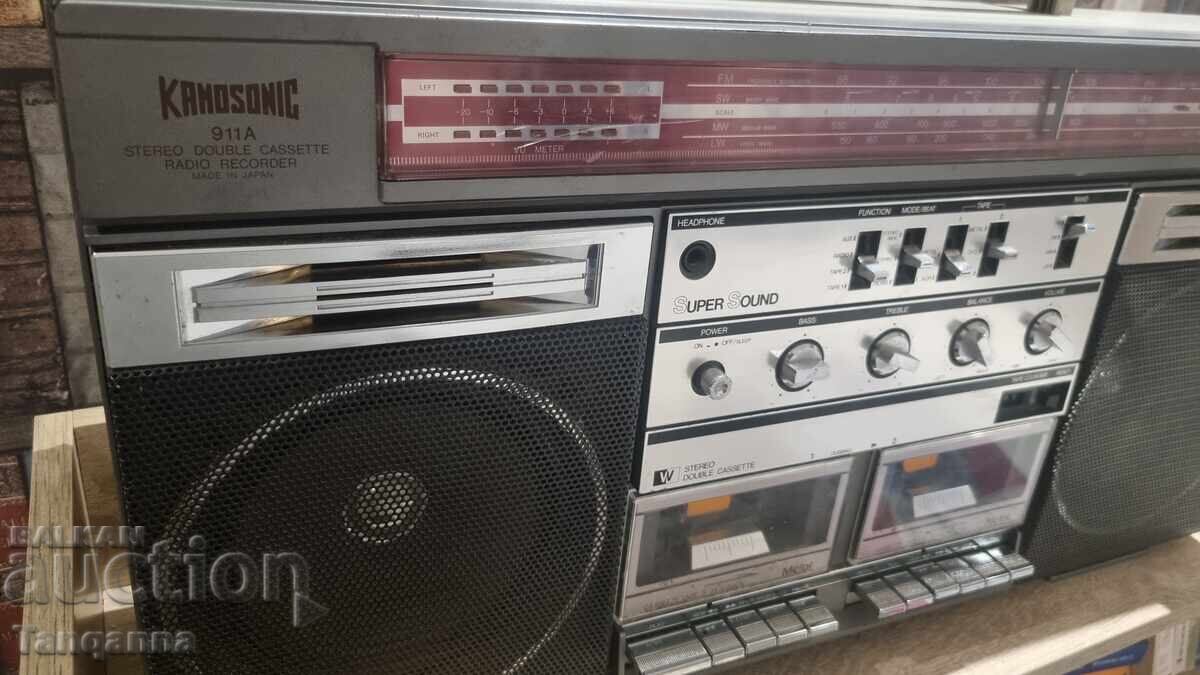 Μεγάλο κασετόφωνο με τιμή 300.00 BGN | € 153.39