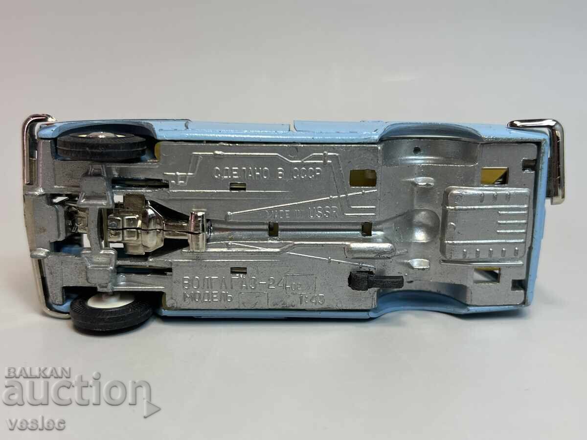 Σοβ. ΕΣΣΔ Ρωσικό Αμαξάκι 1/43 Μοντέλο Volga GAZ-24 Kombi - 5