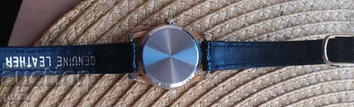 Women's Watch with price 15.00 BGN | € 7.67 Women's Watch with price 15.00 BGN | € 7.67