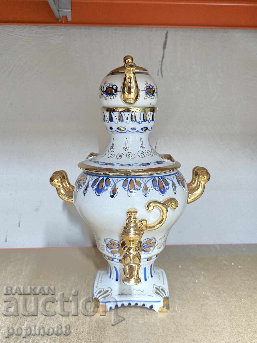 B.Z.C. Russian Gzhel Porcelain Samovar B.Z.C. Russian Gzhel Porcelain Samovar