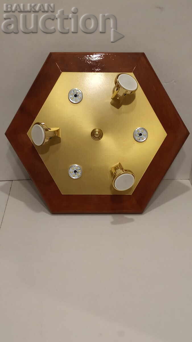 Δημοπρασία Λάμπα οροφής με σποτάκια