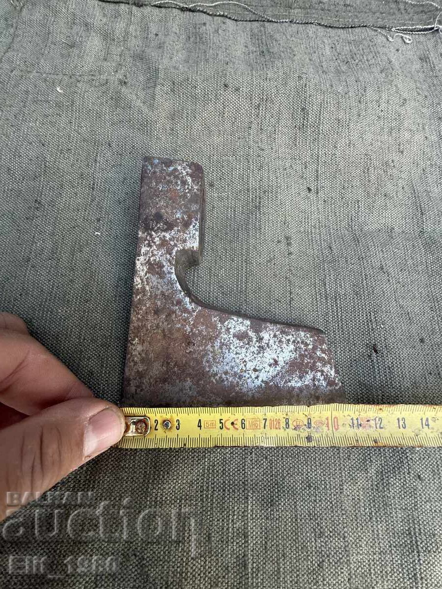 Mică toporișcă socialistă (citește descrierea)