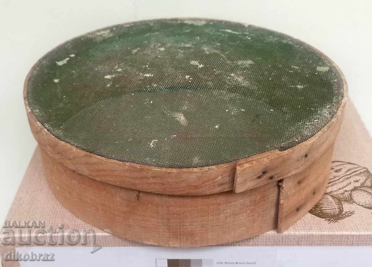 Auction  Wooden sieve for sifting flour, 1970s - for lev