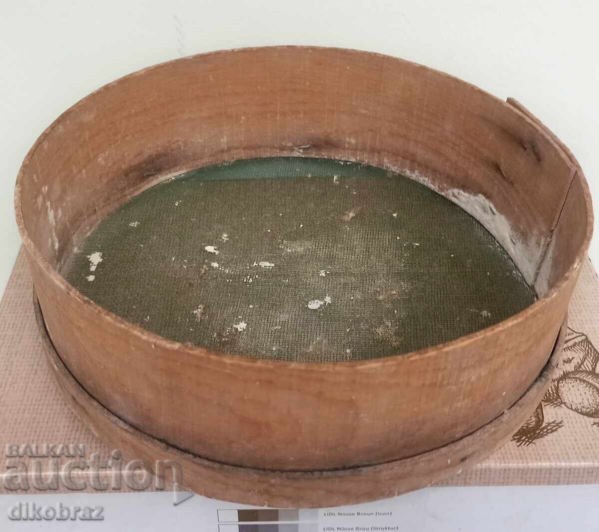 Wooden sieve for sifting flour, 1970s - for lev
