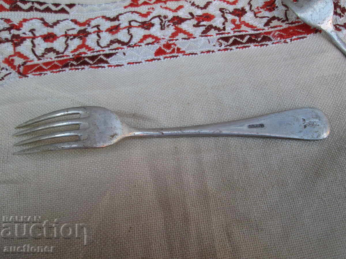 Livrarea FURCULIȚĂ NAZISTĂ GERMANĂ GERMANIA KRIEGSMARINE Livrarea FURCULIȚĂ NAZISTĂ GERMANĂ GERMANIA KRIEGSMARINE