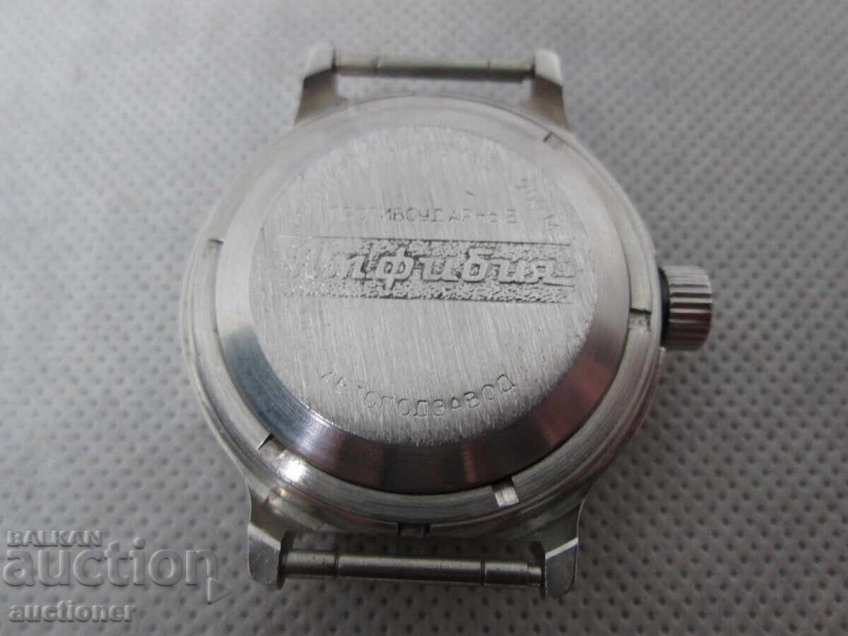 BRAND NEW HAND WATCH - VOSTOK - 5