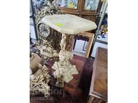 A VERY BEAUTIFUL TABLE, DELIVERY