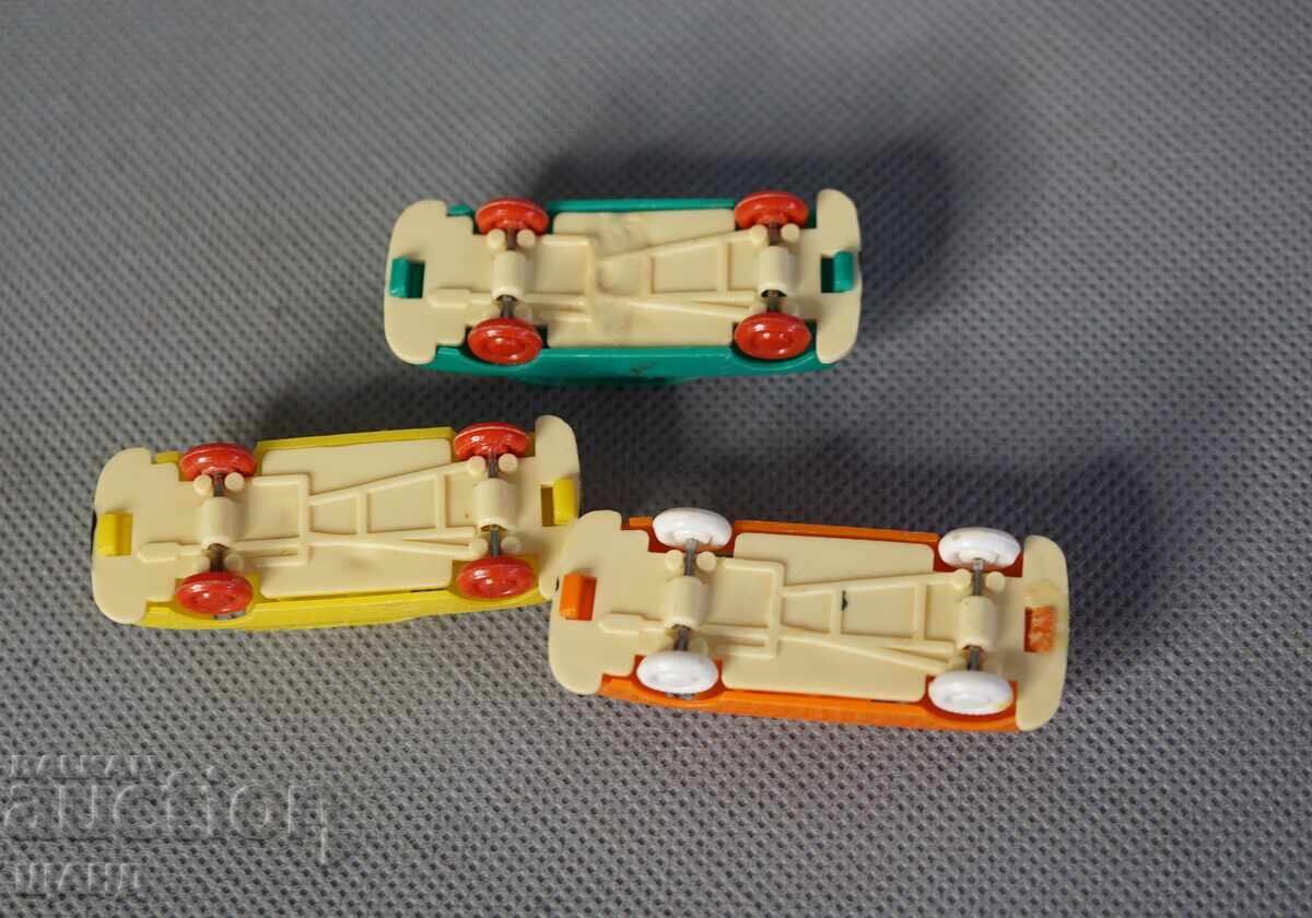 Wartburg 3 Jucării vechi de plastic model mașină Wartburg - 5 Wartburg 3 Jucării vechi de plastic model mașină Wartburg - 5