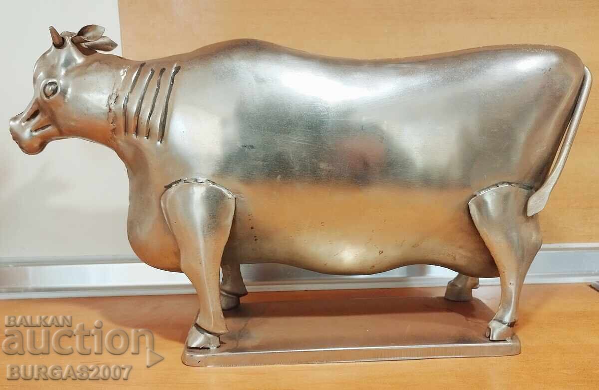 Old metal figure, cow Old metal figure, cow