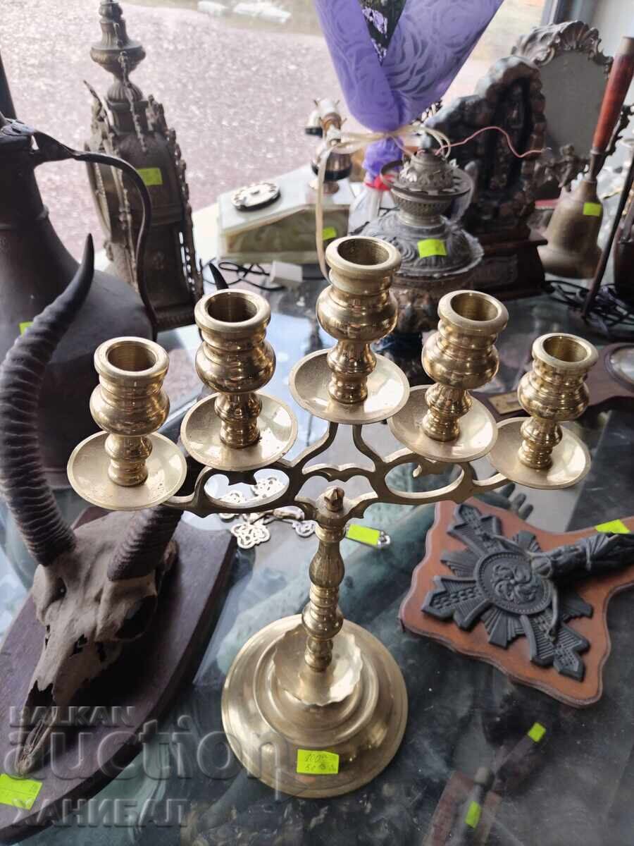 SFEȘNIC DE BRONZ INTERESANT SFEȘNIC DE BRONZ INTERESANT