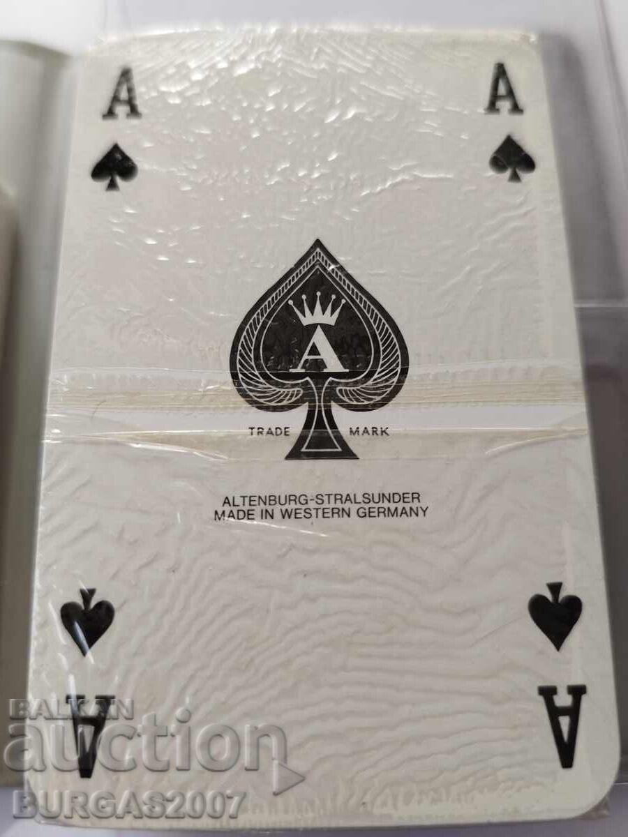 Delivery of Old advertising playing cards, LUFTHANSA (FRG)