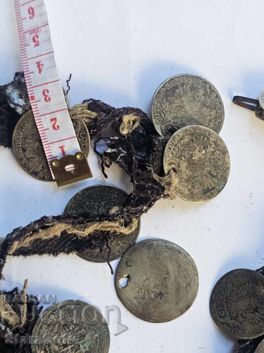 Delivery of Silver coins necklace jewelry Delivery of Silver coins necklace jewelry