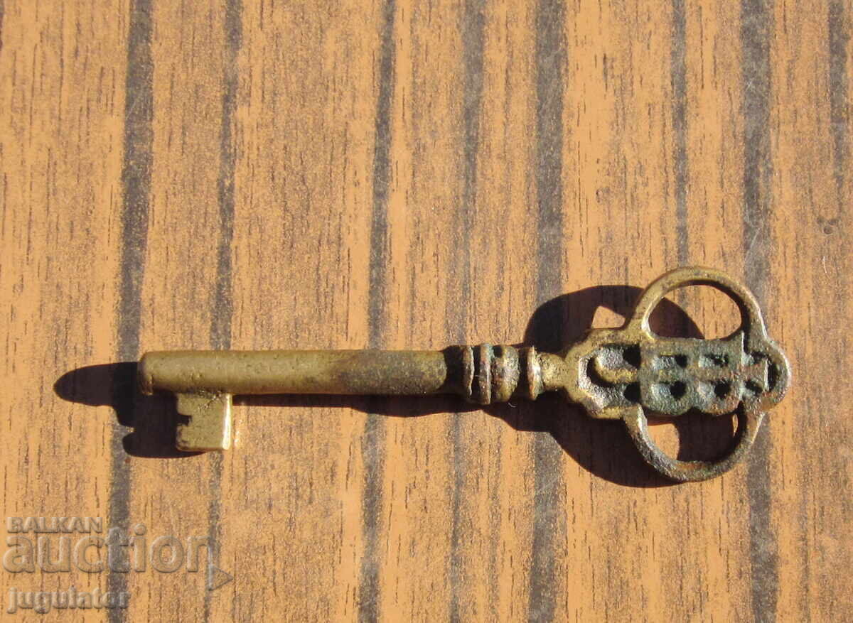 Old antique bronze key, bronze key from a safe JB - 5