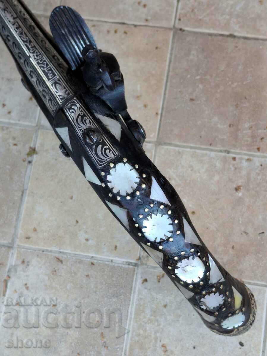 Flintlock pistol, rifle, shishane (a type of rifle), boylia (a type of rifle), flintlock rifle - 6 Flintlock pistol, rifle, shishane (a type of rifle), boylia (a type of rifle), flintlock rifle - 6