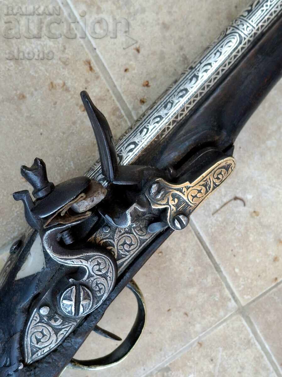 Flintlock pistol, rifle, shishane (a type of rifle), boylia (a type of rifle), flintlock rifle - 7 Flintlock pistol, rifle, shishane (a type of rifle), boylia (a type of rifle), flintlock rifle - 7