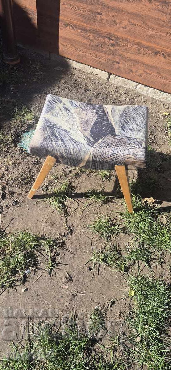 ТАБУРЕТКА - НРБ