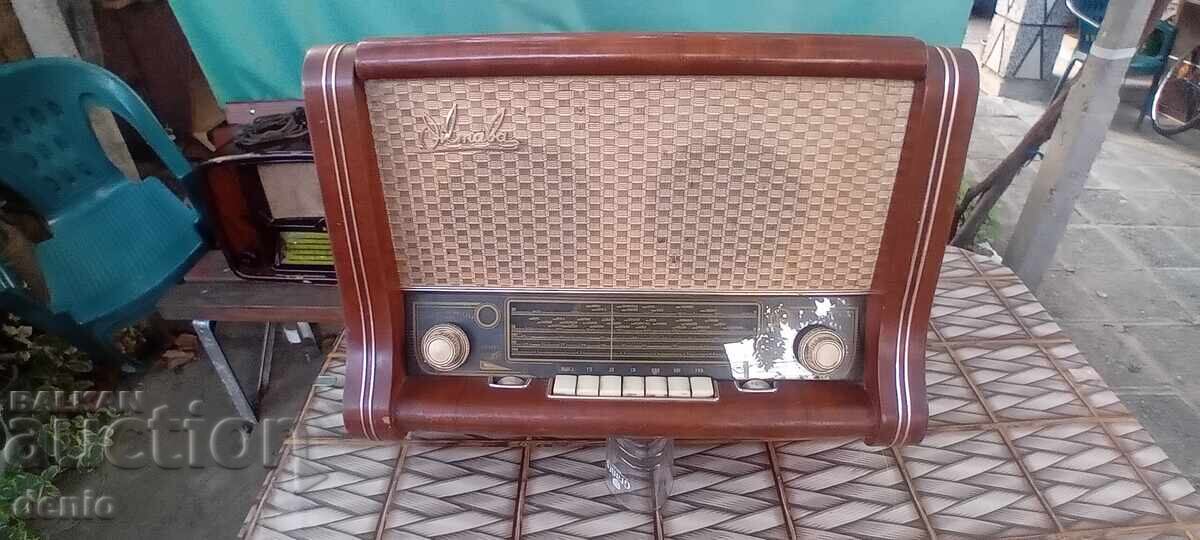 Ραδιόλα Ζιλ, Οκτάβα, 1958 ετών