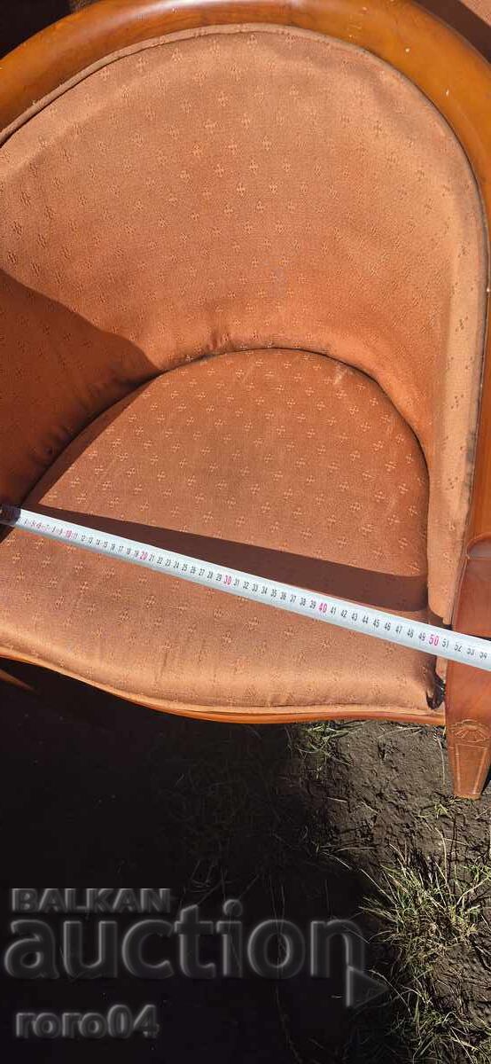 Auction  TABLES - YAVOR - BULGARIA