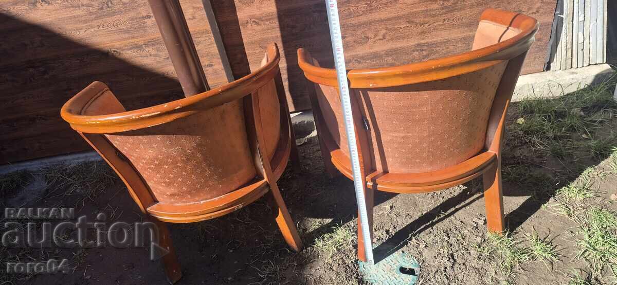 Delivery of TABLES - YAVOR - BULGARIA