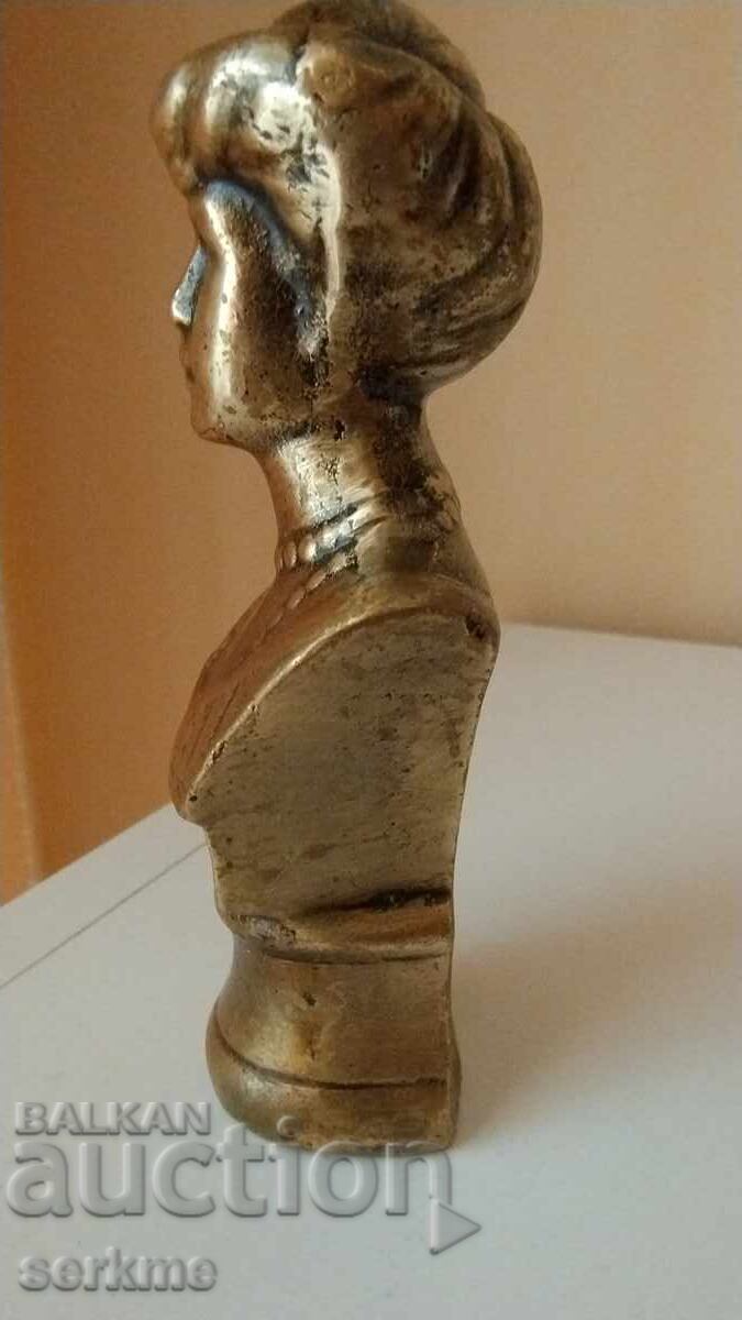 Παράδοση Χάλκινη φιγούρα Παράδοση Χάλκινη φιγούρα