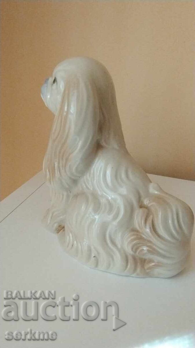 Figurină de porțelan cu preț 40.00 BGN | € 20.45