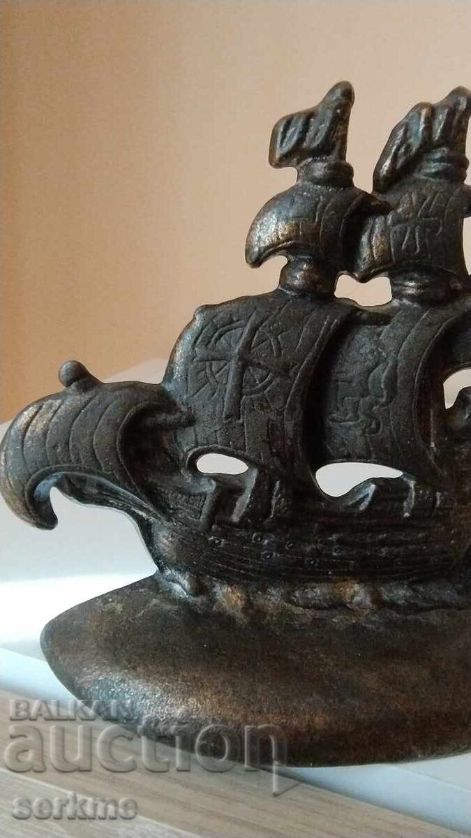 Δημοπρασία Χάλκινη φιγούρα Δημοπρασία Χάλκινη φιγούρα