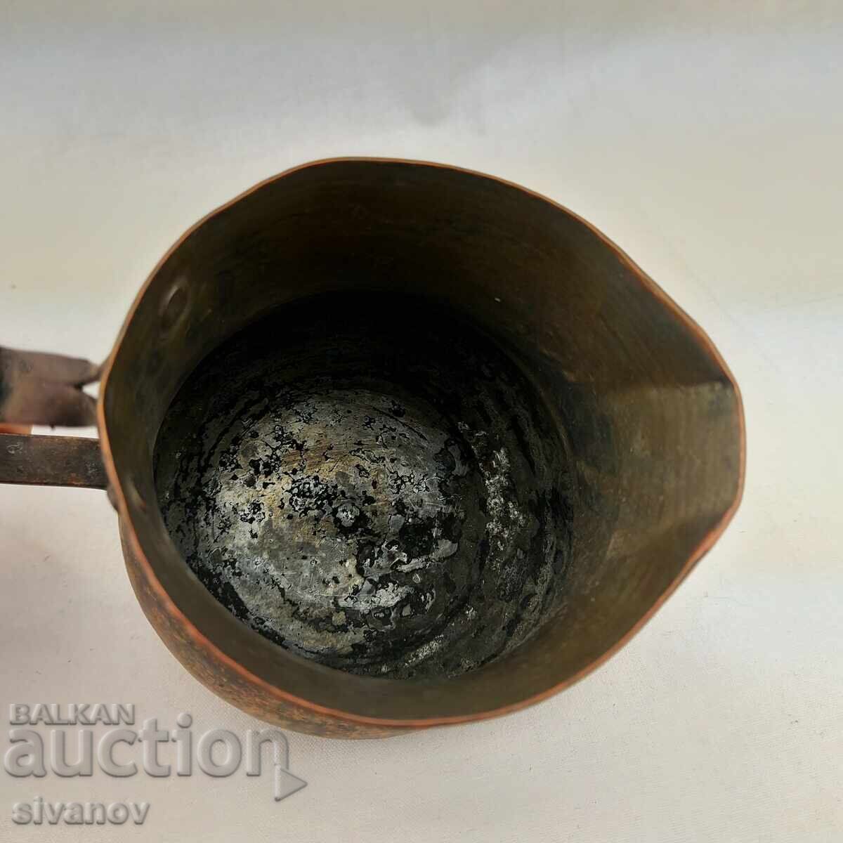 Παράδοση Παλιά χάλκινη κανάτα για τούρκικο καφέ τζέζβε #2700