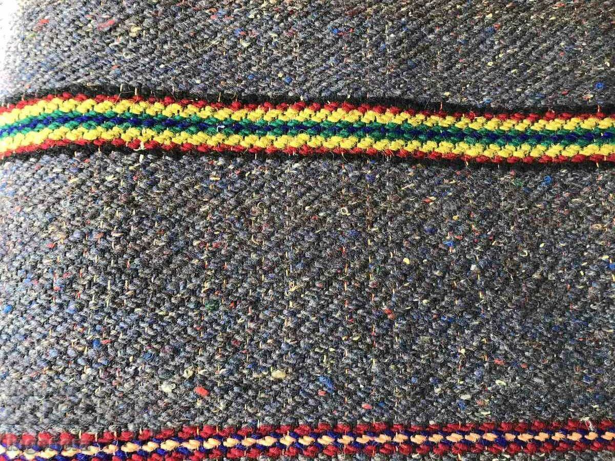 ROW PATH 320 X 90 CM UNUSED with price 37.00 BGN | € 18.92