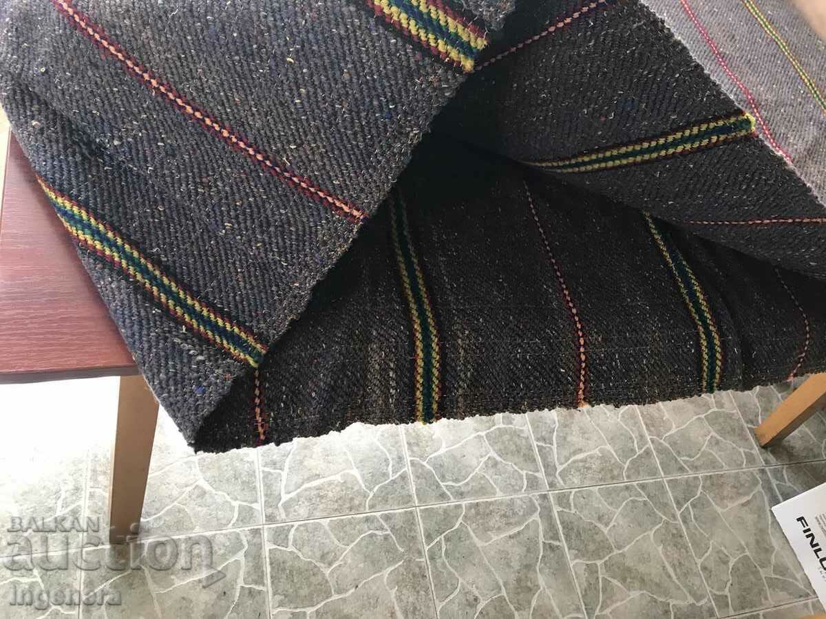 Auction  ROW PATH 320 X 90 CM UNUSED