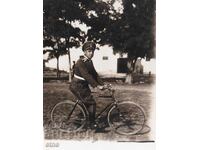 ΒΑΣΙΛΙΚΗ ΦΩΤΟΓΡΑΦΙΑ, ΣΤΟΛΗ, ΣΠΑΘΙ, ΠΟΔΗΛΑΤΟ, ΤΡΟΧΟΣ