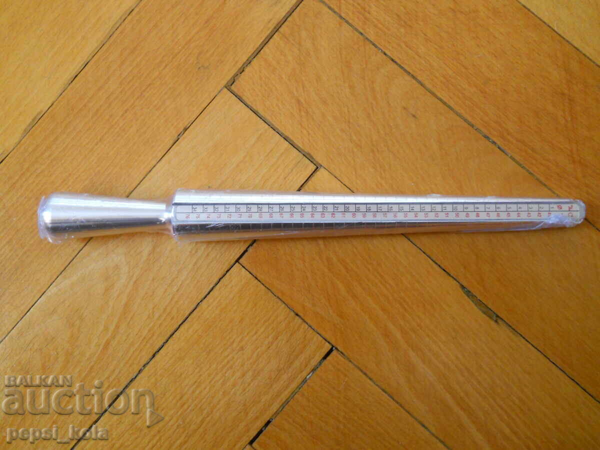 Auction Jewelry ring sizer cone (new) Auction Jewelry ring sizer cone (new)