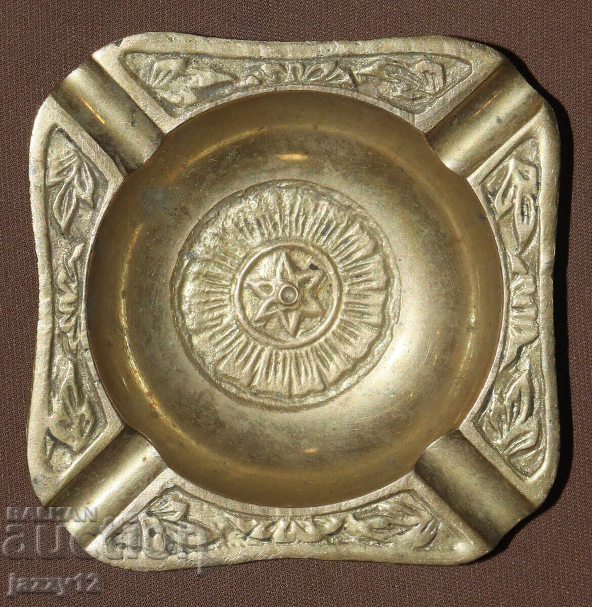 Δημοπρασία Παλιό διακοσμητικό ορειχάλκινο τασάκι