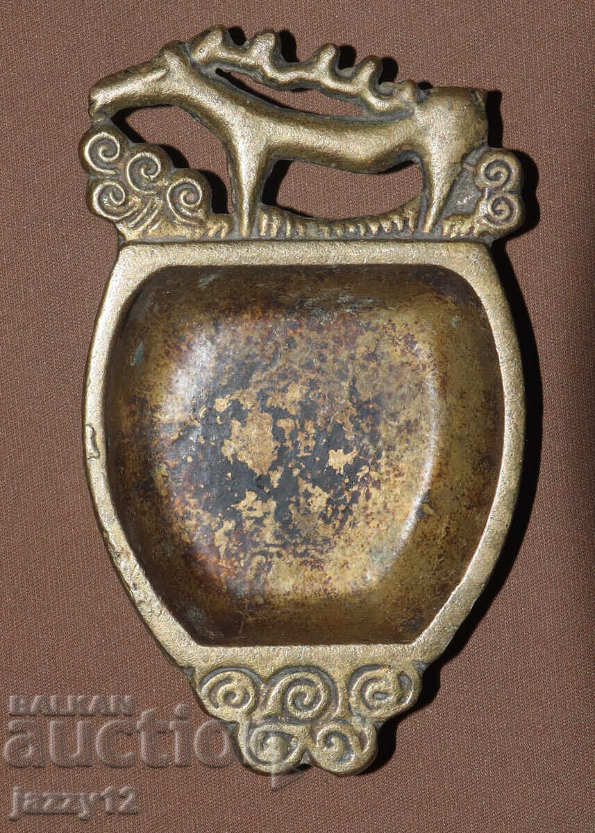 Παλιό διακοσμητικό μπρούτζινο σταχτοδοχείο