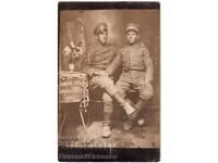 1917 Old Photo Sofia Soldiers in Studio E550