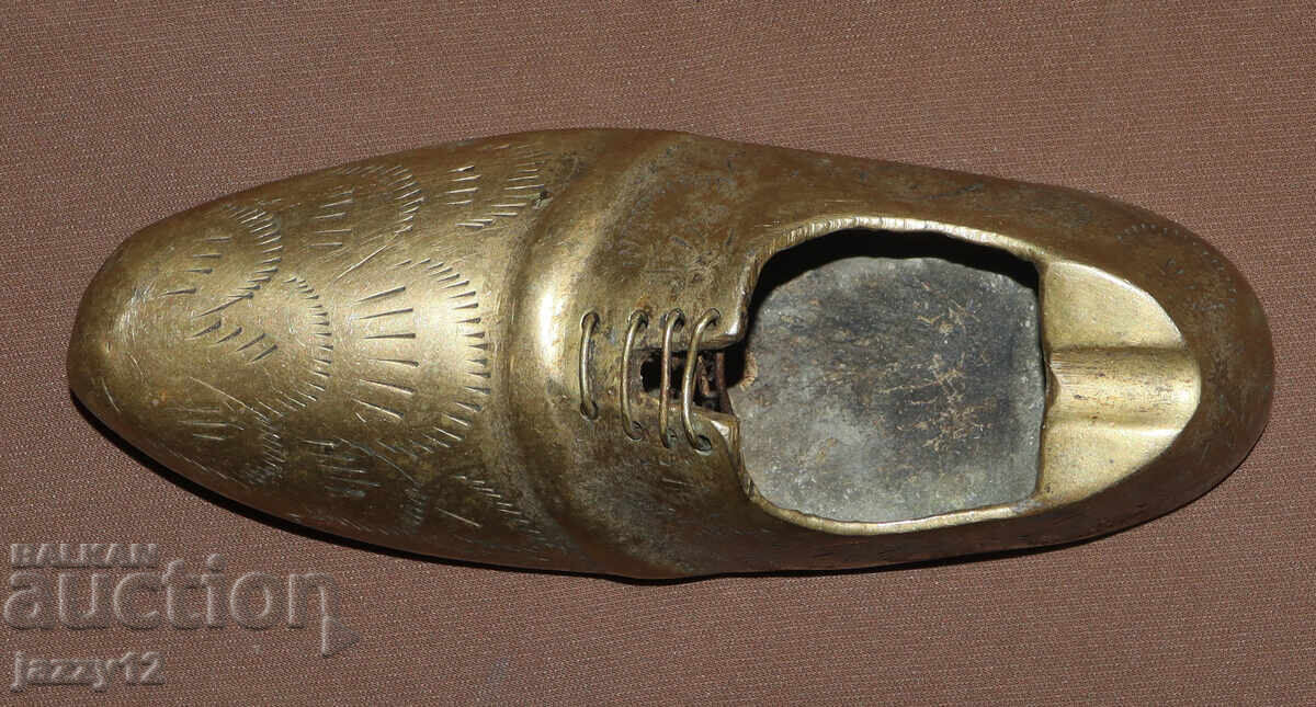 Small decorative brass ashtray shoe