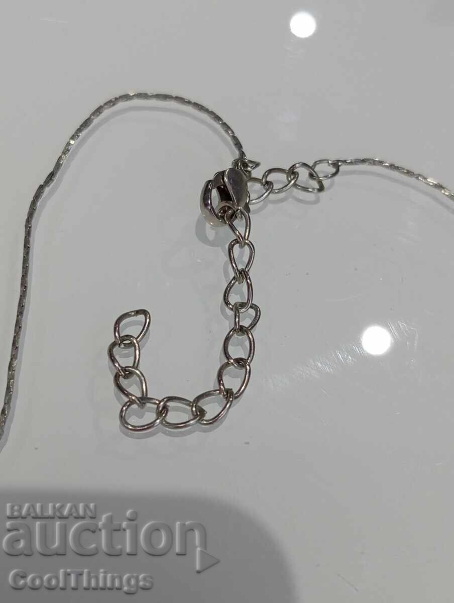 Livrarea Colier vechi Livrarea Colier vechi