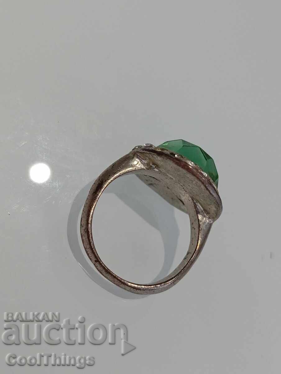 Un inel vechi - 5 Un inel vechi - 5