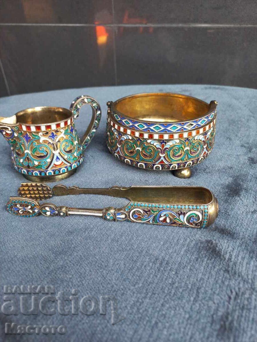 Сребро емайли предмети с цена 13000.00 лв. | € 6646.79 Сребро емайли предмети с цена 13000.00 лв. | € 6646.79