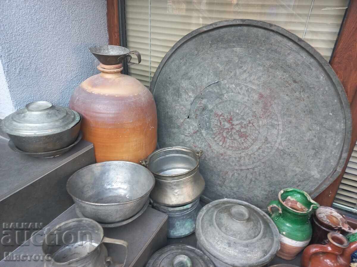 Auction Lot of old items. Auction Lot of old items.