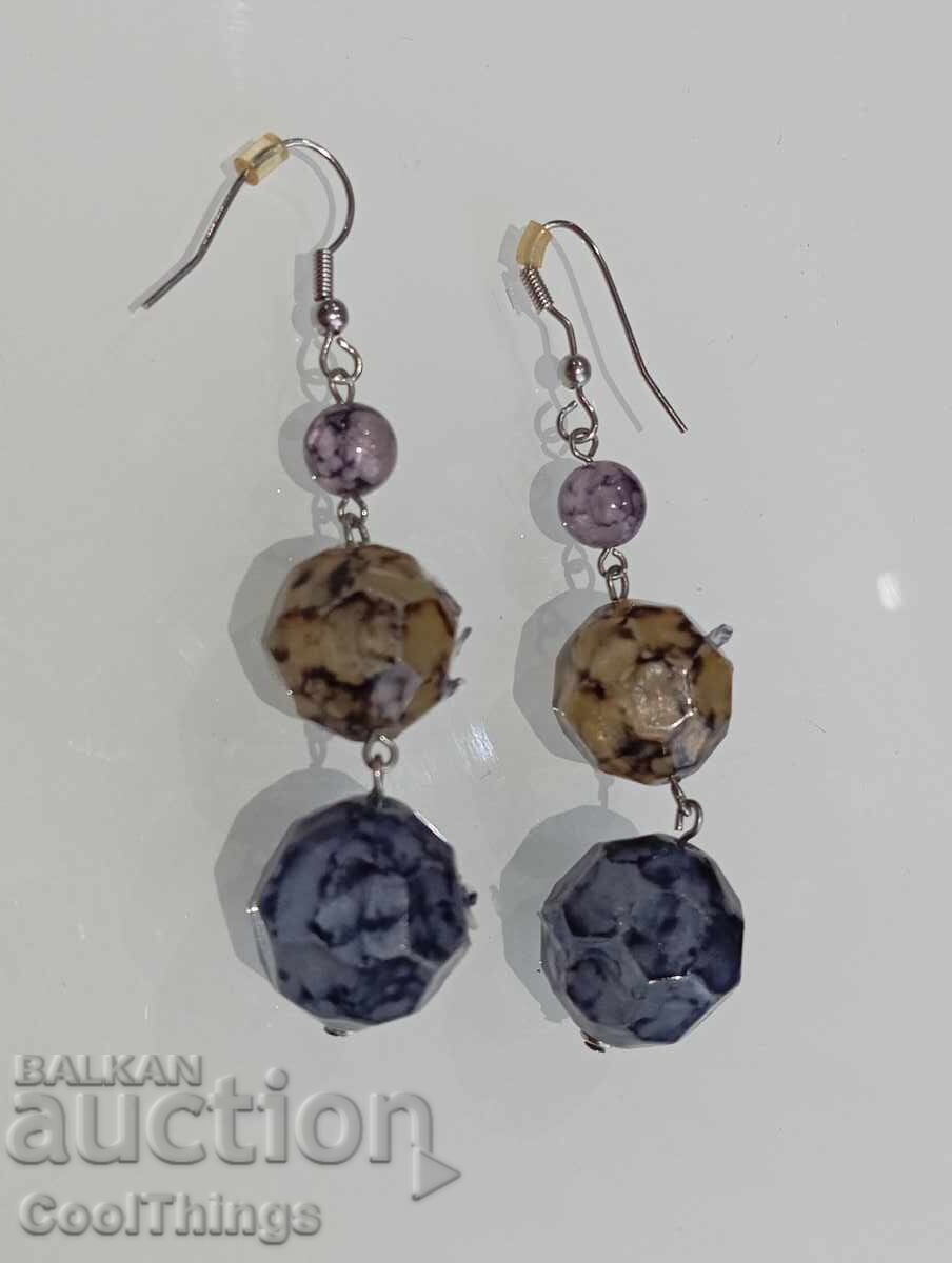 Licitație Cercei vechi Licitație Cercei vechi