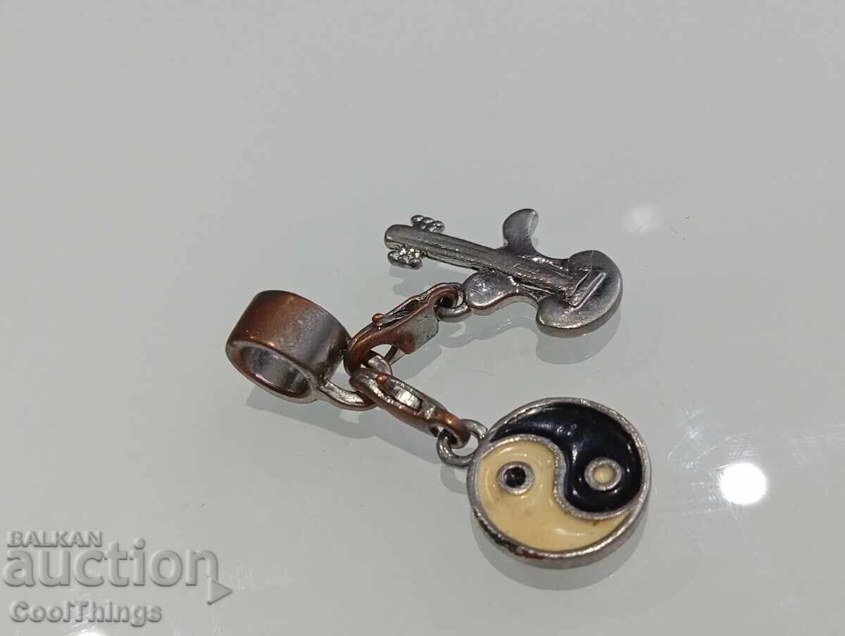 pandantiv vechi cu preț 0.01 BGN | € 0.01 pandantiv vechi cu preț 0.01 BGN | € 0.01