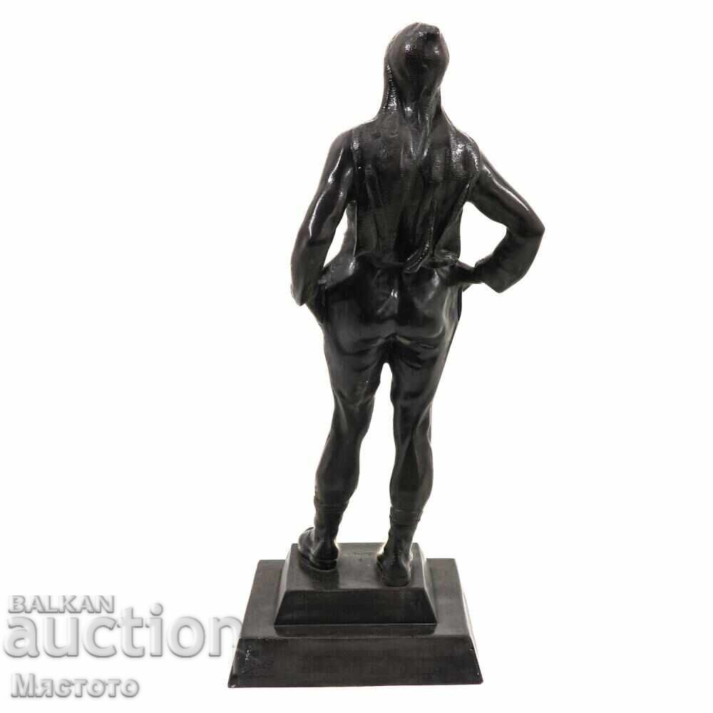 Auction Bronze sculpture Auction Bronze sculpture