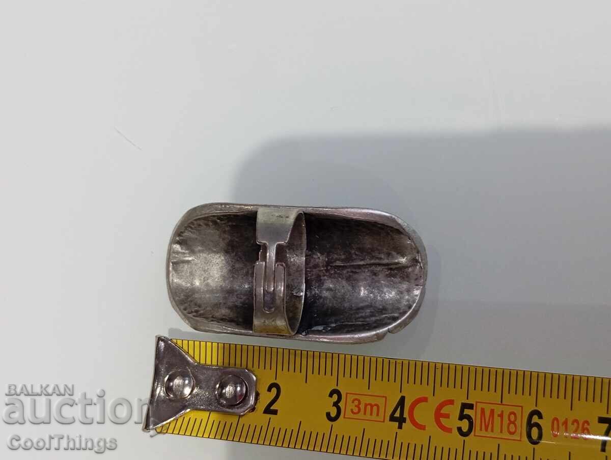 Un inel vechi - 5 Un inel vechi - 5